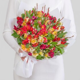 Букет "Альстромерии Микс и Вербы" фото