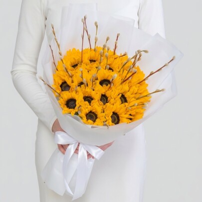 Букет "Верба и Подсолнухи" фото