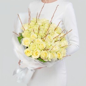 Букет "Верба и Роза Белая" фото