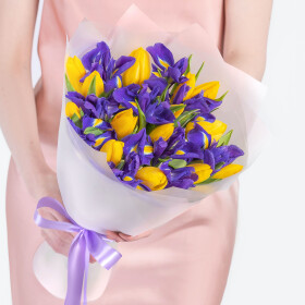 Букет "Ирис и Желтый Тюльпан" фото